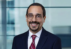 Photo of Víctor  Pizarro-Núñez