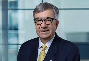 Photo of Antonio A. Arias-Larcada